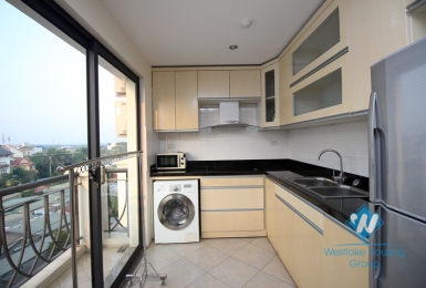 A high floor, 3 bedroom apartment for rent in central Westlake, Tay Ho